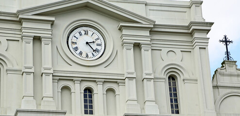 Fototapeta na wymiar St Louis Cathedral watch, New Orleans