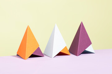 Triángulos de papel