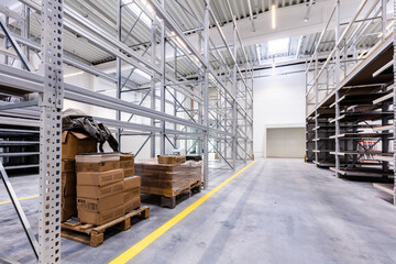 Warehouse industrial hall racking storage racks - obrazy, fototapety, plakaty