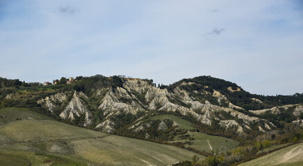 Calanchi: tipiche forme di erosione nel senese