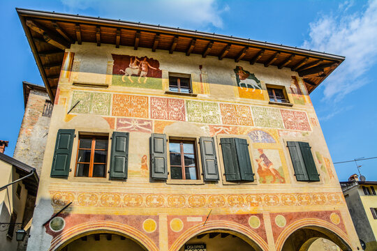 La "Casa Dipinta" del XVI secolo a Spilimbergo (Pordenone)