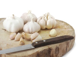 Photo of garlic for cooking.