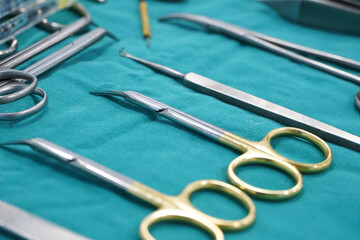 Surgical instruments Put on a sterile cloth