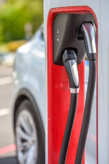 auto voiture electrique borne chargement environnement energie co2 carbone electric