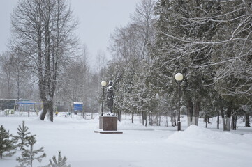 Russia, Moscow region, Petrishchevo, monument to Zoya kosmodemyanskaya, winter in the park