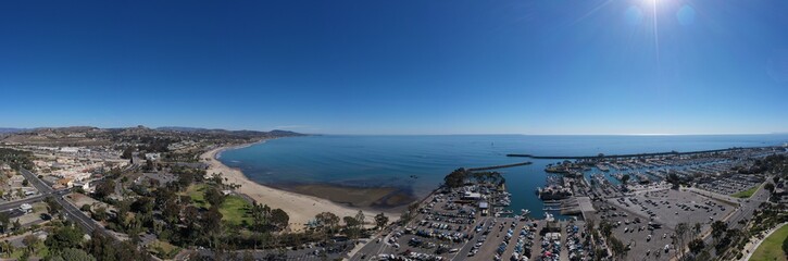 Fototapeta na wymiar View of the San Diego Beach, in Southern California 