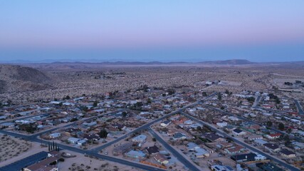 Fototapeta premium A beautiful aerial view of the sunrise in Orange County, California 