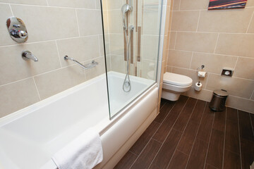 ホテルのバスルーム