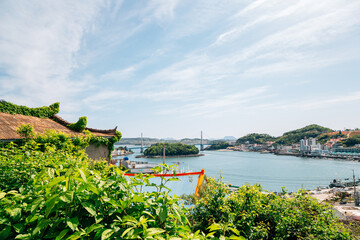 Obraz premium Goso-dong Mural Village and seascape in Yeosu, Korea