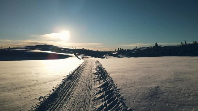 Winter mountain sunset - Cross-country ski trail - Jomfruslettfjellet Norway
