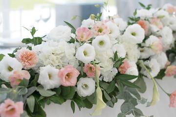 Close up wedding flowers for main table.