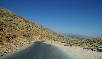 Fototapeta na wymiar Road in Lebanon