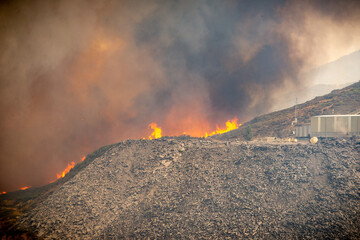 Incendio en el paraje natural de los Ancares leoneses, España	