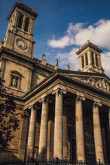 Fototapeta premium sightseeing of the architecture of Paris 