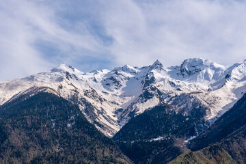Fototapeta na wymiar Beautiful views of the Svaneti mountains, the high-mountainous region of Georgia