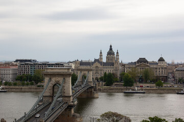 Naklejka na ściany i meble Budapest chain bridge