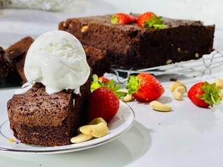 chocolate cake with strawberries