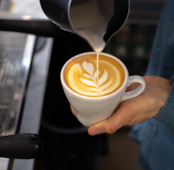 cafe con leche latteart