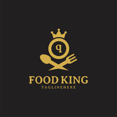 Initial letter Q King food Logo Design Template. Illustration vector graphic. Design concept fork,spoon and crown With letter symbol. Perfect for  cafe, restaurant, cooking business