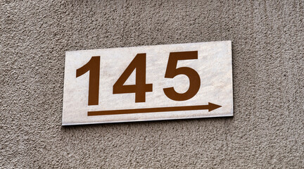 Hausnummer 145
