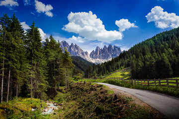 Fototapeta na wymiar Val di Funes in Dolomites, Italy
