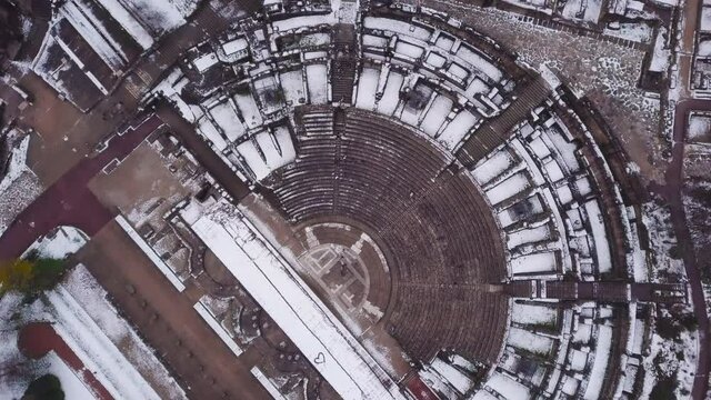 th&eacute;&acirc;tre, fourvi&egrave;re, paysage urbain, lyon, neige, france, drone, beau, vieux, ancien, romain, rome, ville, panorama, vue, architecture, commune, paysage, distance, panoramique, urbain, horizon, europe,
