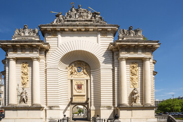 The Porte de Paris or Porte des Sick, is a city gate within the walls of Lille, France