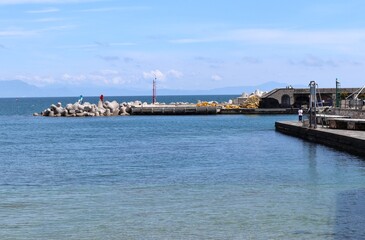 Cetara - Scorcio del porto dalla Spiaggia della Marina