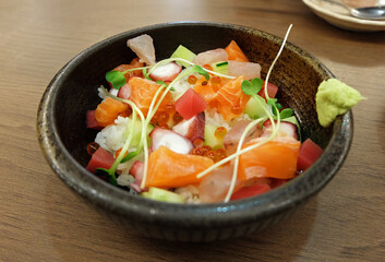 Close up Kaisen don (assorted raw fish sashimi rice bowl)