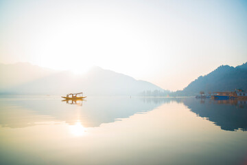 Obraz na płótnie Canvas Dal Lake, Kashmir
