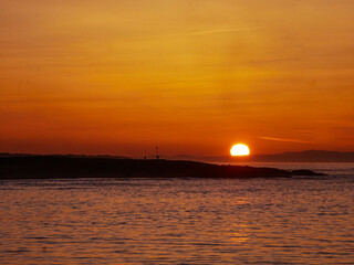 coucher de soleil sur la ville portuaire de north Berwick Ecosse