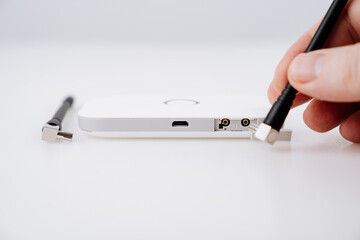 the antenna is connected to mobile modem. device has SIM card supported by 4G