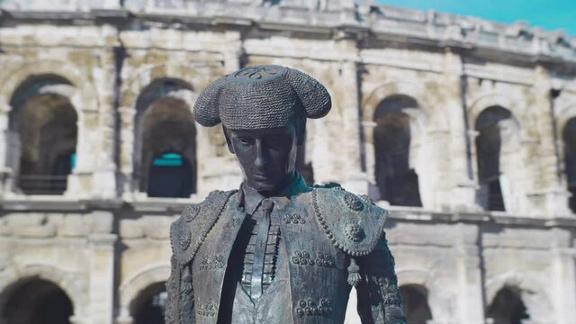 ar&egrave;nes de n&icirc;mes, france, statue, sculpter, pierre, ancien, religions, architecture, temple, le monument, vieux, ciel, asie, art, histoires, chine, t&ecirc;te, antique, culture, bleu, bouddhiste, kamakura, s