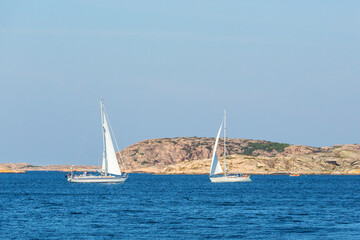 Obraz premium Sailboats on the sea