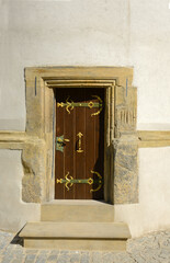 The Church of St. Moritz is a late Gothic three-nave church with a cross vault. The first report on...