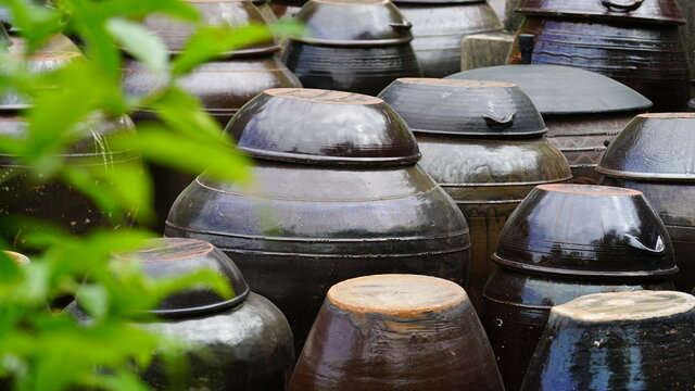 장독대 이미지 – 찾아보기 1,338 스톡 사진, 벡터 및 비디오 | Adobe Stock