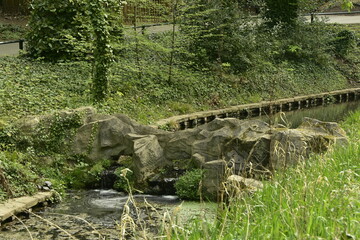imitation rustique en rocaille au parc Josaphat à Schaerbeek