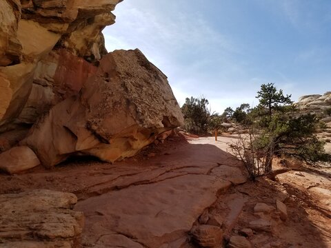 Rock formations Uath
