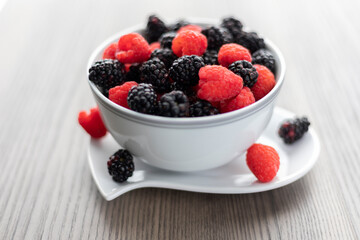 Freesh berries bowl
