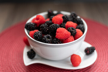 Freesh berries bowl