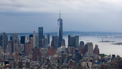 Fototapeta na wymiar sky line of new york from empire state