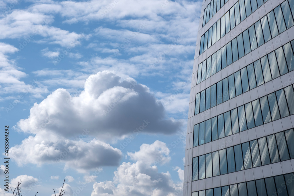 Wall mural city sky clouds