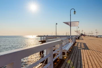 Foto auf Acrylglas Die Ostsee, Sopot, Polen berühmter langer hölzerner Pier an einer Ostsee