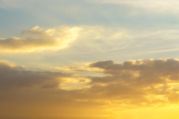 Fototapeta na wymiar The twilight colorful cloud