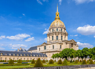 Fototapeta na wymiar The Dome des Invalides in Paris, France