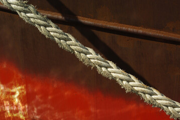 Fototapeta premium Detail of a colored mooring rope