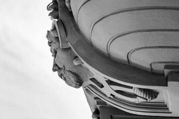 Naścienne klimaty budynków miejskich. © BeNatural