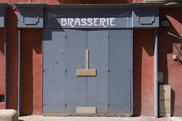 fermé - closed - geschlossen 12