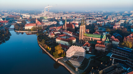 Obraz premium Drone aerial view of Wroclaw, Poland. Tumski spears with cathedral.