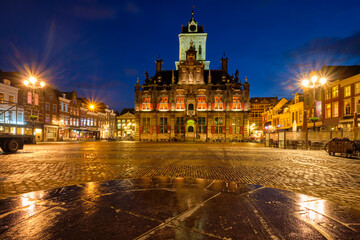 Fototapeta na wymiar Delft Market Square Markt in the evening. Delfth, Netherlands